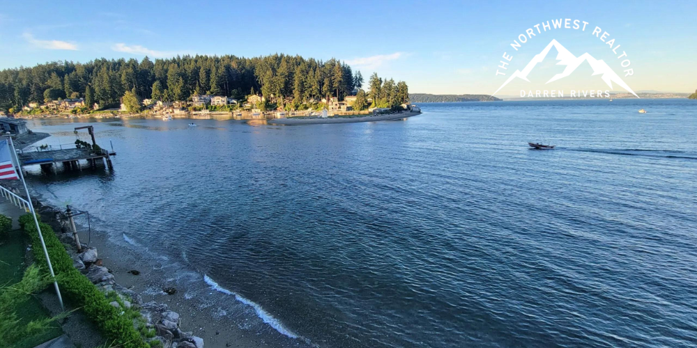 East Bay In Gig Harbor Neighborhood