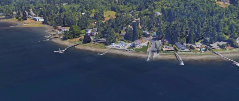 overhead photo of gig harbor boat launch