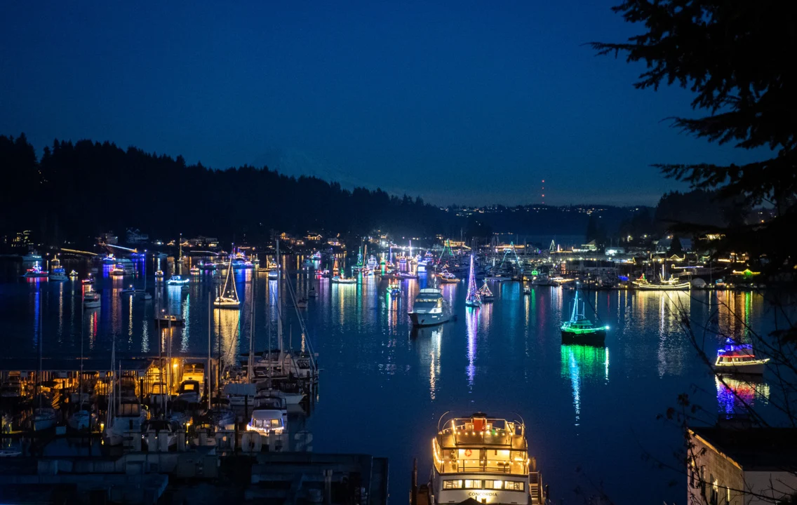 photo gig harbor boat parade
